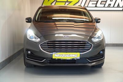 Ford S-MAX Gebrauchtwagen