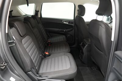 Ford S-MAX Gebrauchtwagen