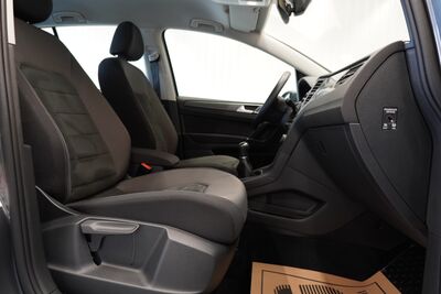 VW Golf Sportsvan Gebrauchtwagen