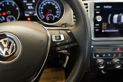 VW Golf Sportsvan Gebrauchtwagen