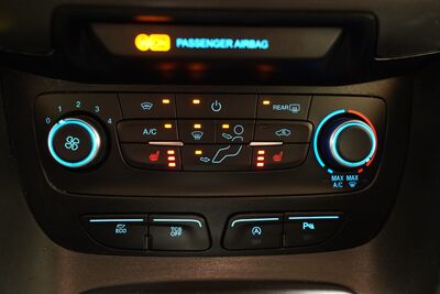 Ford Tourneo Connect Gebrauchtwagen