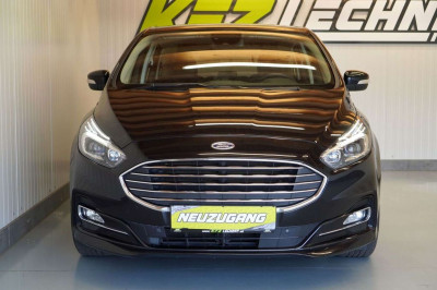 Ford S-MAX Gebrauchtwagen