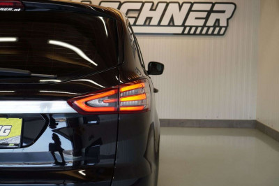 Ford S-MAX Gebrauchtwagen