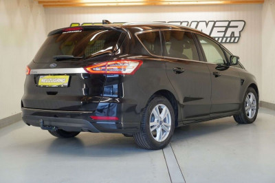 Ford S-MAX Gebrauchtwagen