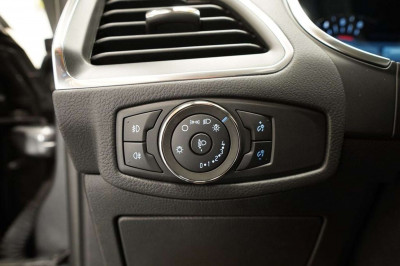 Ford S-MAX Gebrauchtwagen