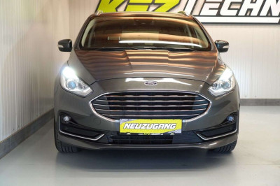 Ford S-MAX Gebrauchtwagen