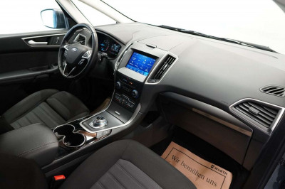 Ford S-MAX Gebrauchtwagen