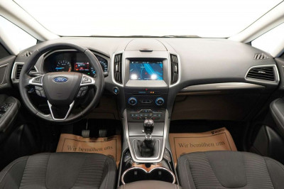 Ford S-MAX Gebrauchtwagen
