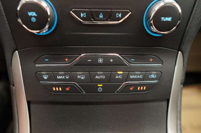 Ford S-MAX Gebrauchtwagen