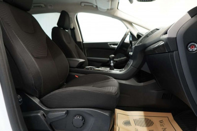 Ford S-MAX Gebrauchtwagen