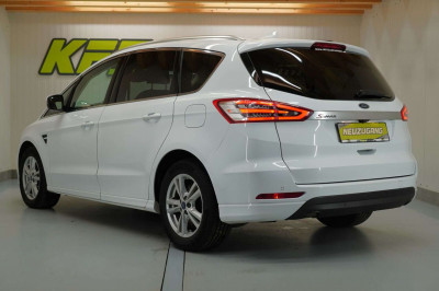 Ford S-MAX Gebrauchtwagen