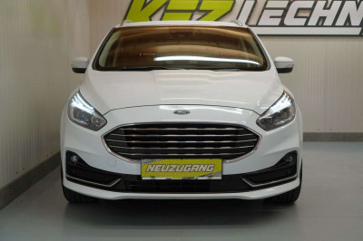 Ford S-MAX Gebrauchtwagen