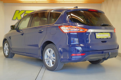 Ford S-MAX Gebrauchtwagen