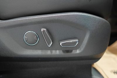 Ford S-MAX Gebrauchtwagen