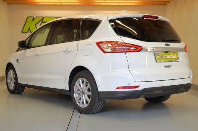 Ford S-MAX Gebrauchtwagen