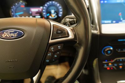 Ford S-MAX Gebrauchtwagen