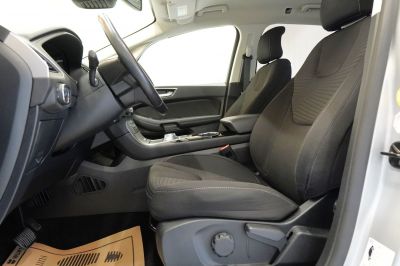 Ford S-MAX Gebrauchtwagen
