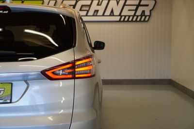 Ford S-MAX Gebrauchtwagen