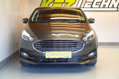 Ford S-MAX Gebrauchtwagen