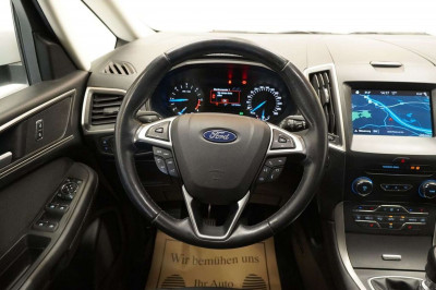 Ford S-MAX Gebrauchtwagen