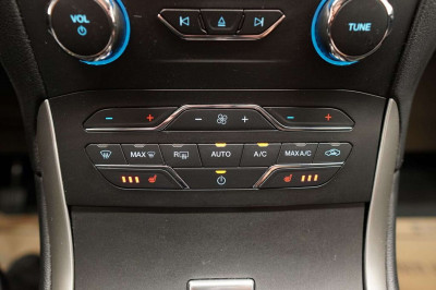 Ford S-MAX Gebrauchtwagen