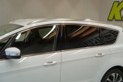 Ford S-MAX Gebrauchtwagen