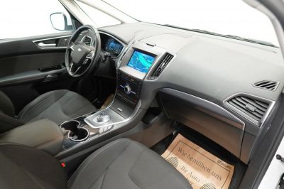 Ford S-MAX Gebrauchtwagen