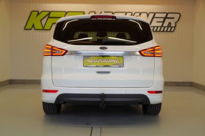 Ford S-MAX Gebrauchtwagen