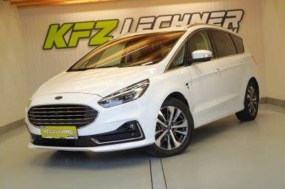 Ford S-MAX Gebrauchtwagen