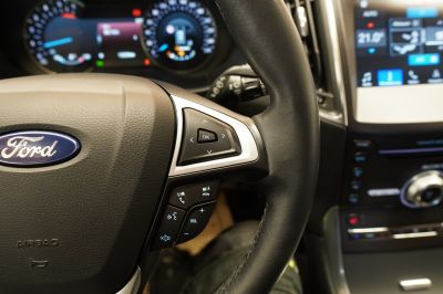 Ford S-MAX Gebrauchtwagen