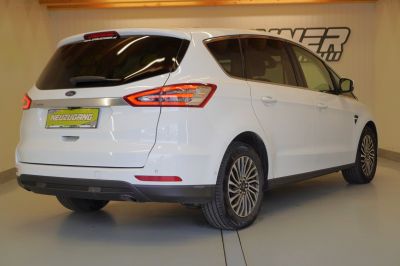 Ford S-MAX Gebrauchtwagen
