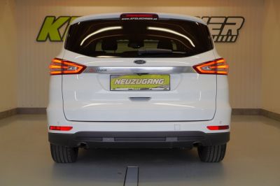 Ford S-MAX Gebrauchtwagen