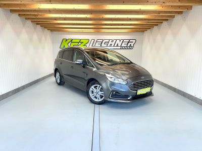 Ford S-MAX Gebrauchtwagen