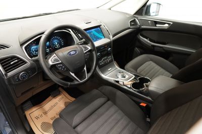 Ford S-MAX Gebrauchtwagen