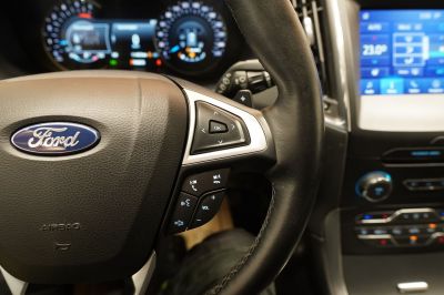 Ford S-MAX Gebrauchtwagen