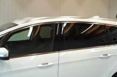 Ford S-MAX Gebrauchtwagen