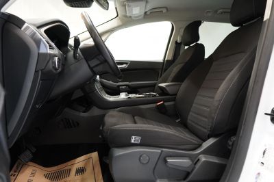 Ford S-MAX Gebrauchtwagen