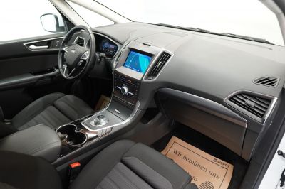 Ford S-MAX Gebrauchtwagen
