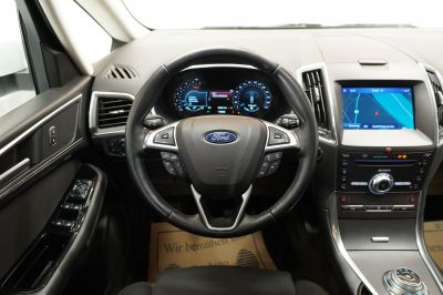 Ford S-MAX Gebrauchtwagen