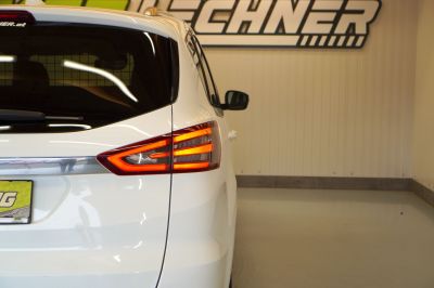 Ford S-MAX Gebrauchtwagen