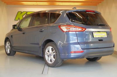 Ford S-MAX Gebrauchtwagen