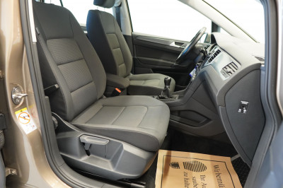 VW Golf Sportsvan Gebrauchtwagen