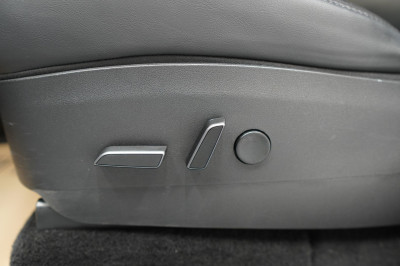 Tesla Model Y Gebrauchtwagen Tesla Model Y Gebrauchtwagen