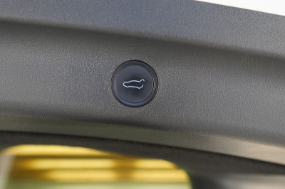 Tesla Model Y Gebrauchtwagen Tesla Model Y Gebrauchtwagen