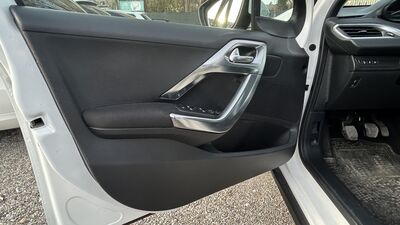 Peugeot 2008 Gebrauchtwagen Peugeot 2008 Gebrauchtwagen