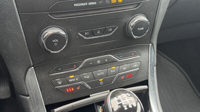 Ford S-MAX Gebrauchtwagen