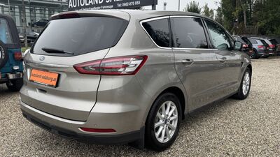 Ford S-MAX Gebrauchtwagen
