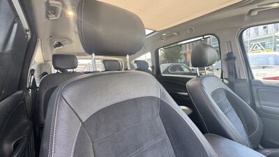 Ford S-MAX Gebrauchtwagen