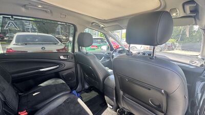 Ford S-MAX Gebrauchtwagen