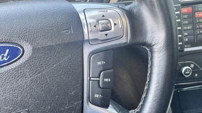 Ford S-MAX Gebrauchtwagen